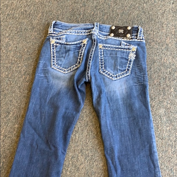 Jeans - Picture 2 of 2